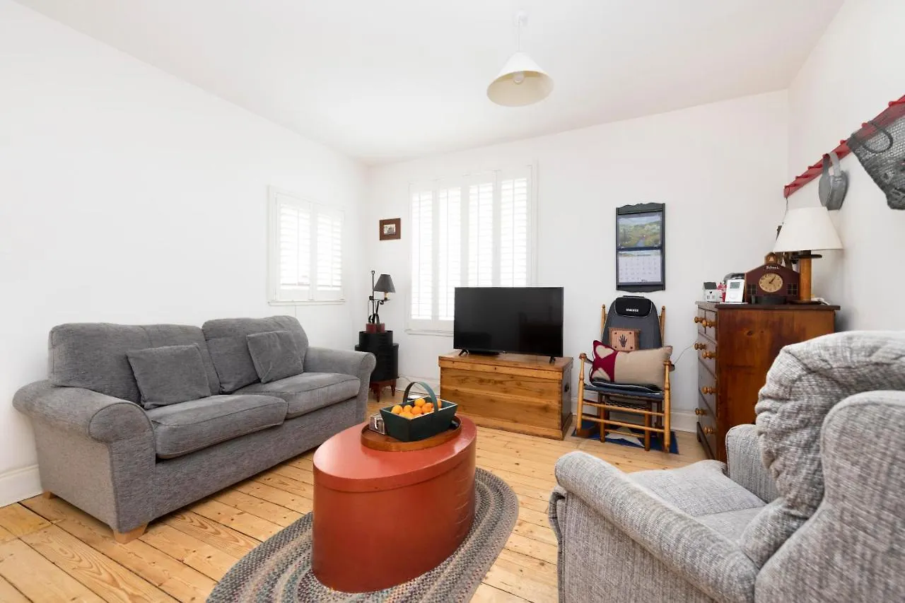 Joivy Chic 1-Bed Flat In The Heart Of The Old Town Apartment Edinburgh
