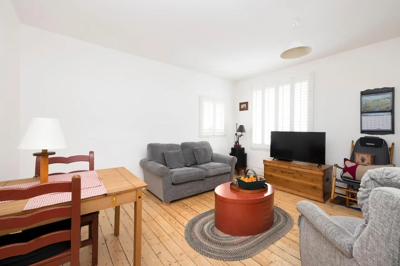 Joivy Chic 1-Bed Flat In The Heart Of The Old Town Apartment Edinburgh 0*,